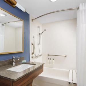 Fairfield Inn Hershey - 9