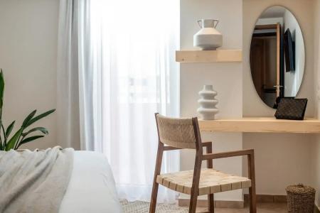 Elea Suites & Residences - 115