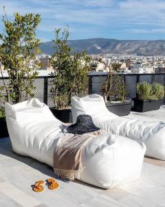 Thisean Modern Suites By Athens Stay - 45
