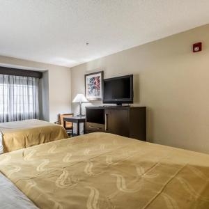 Quality Inn & Suites I-10 - 23
