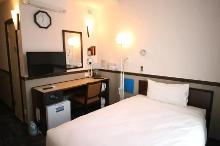 Toyoko Inn Marseille Saint Charles - 20