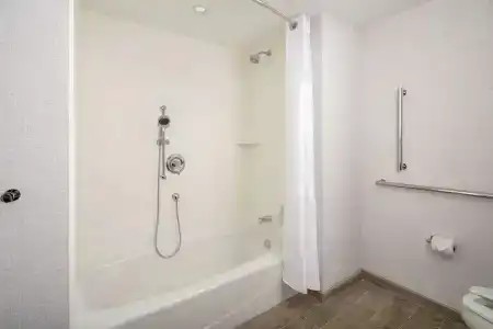 Hilton Garden Inn Miami Brickell South - 78