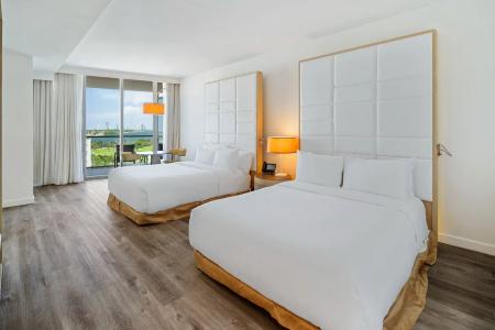 The Gabriel Miami Downtown, Curio Collection by Hilton - 2
