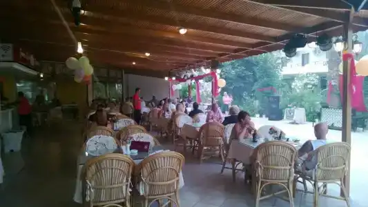 Mutlu Apart - 38