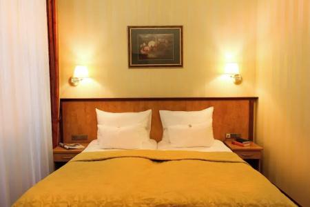 Opera Suite - 38