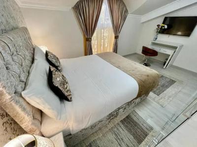 Premier City Aparthotel - 79