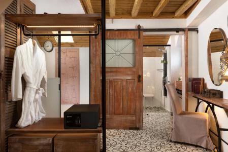 Elakati Luxury Boutique - Adults Only - 30