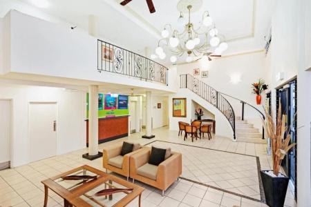 Cairns Queens Court - 11