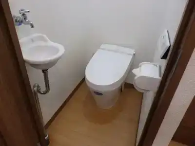 Backpacker's Mini House - 23