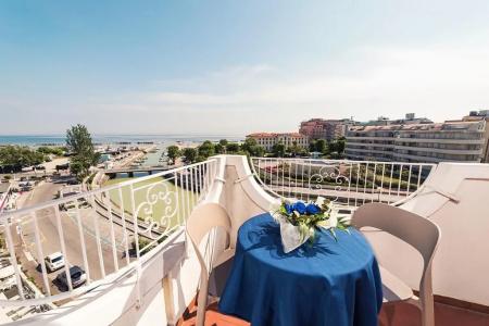 Alexander - 6