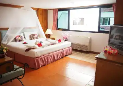 Your Place Inn - 5
