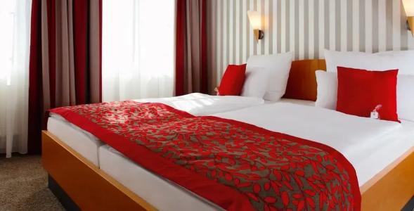 & Restaurant Michaelis - 35