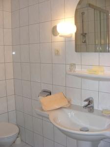 Schwartze - 6
