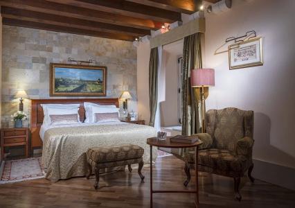 The Pucic Palace - 106