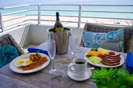 Hilton Bentley Miami/South Beach - 11