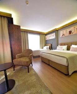 The Elegant - 65