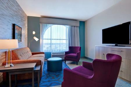 Home2 Suites By Hilton Orlando Flamingo Crossings, Fl - 59