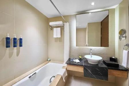 Four Points by Sheraton Shanghai, Daning - 83