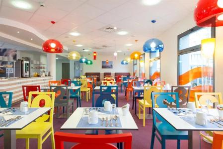 Kyriad La Rochelle Centre - Les Minimes - 22