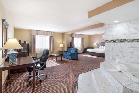 Quality Inn & Suites University Area - 44