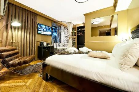 Montefiore 16 - Urban Boutique - 49
