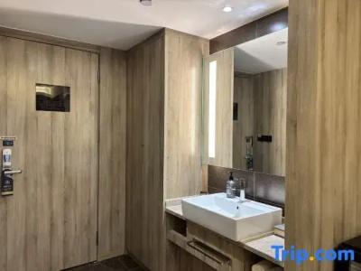 Atour Xi'an Gaoxin Tangyan Road Branch - 115