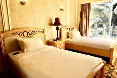 Paradise Inn Beach Resort - 2