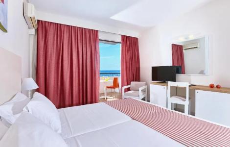 Zephyros Beach Boutique - 48