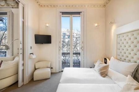El Palauet Barcelona - 57