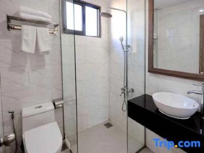 Mega Light - Managed By Rhm Group - 60