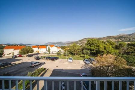 Pervanovo with Free Parking - 28