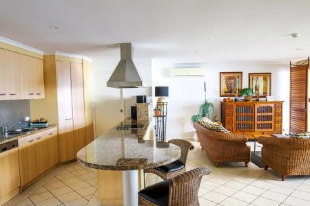 Cairns Aquarius - 132