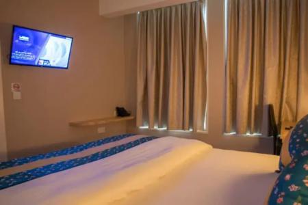 Tourist Inn Grand - 53