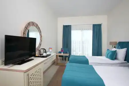 Mandarin Resort & Spa - 4