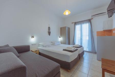 Pavlos Place - 70