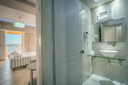 Balcony - Только для взрослых - 52