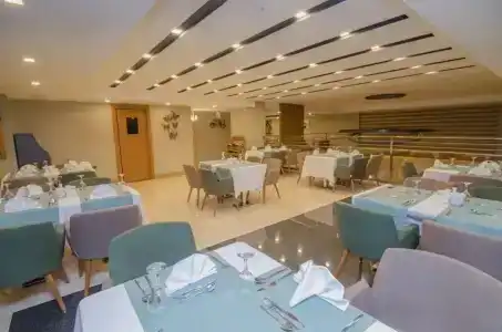 Ramada Encore Gebze - 8