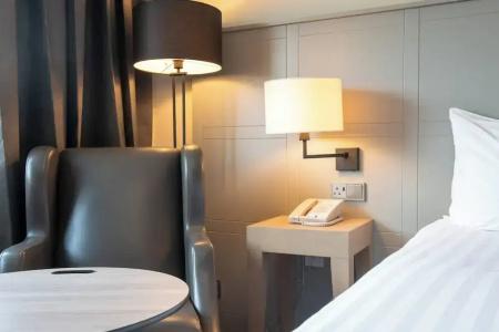 Holiday Inn Edinburgh Zoo, An Ihg - 77