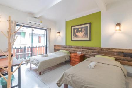 Banthat Thong Hostel - 2