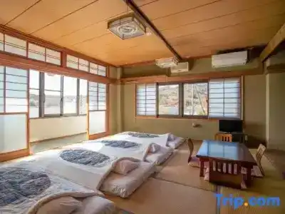 OYO Ryokan Lakeside Inn Fujinami Yamanakako - 36