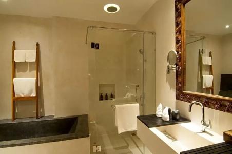 La Rose Suites - 85