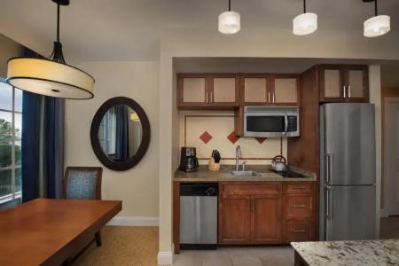 Marriott Lakeshore Reserve - 80