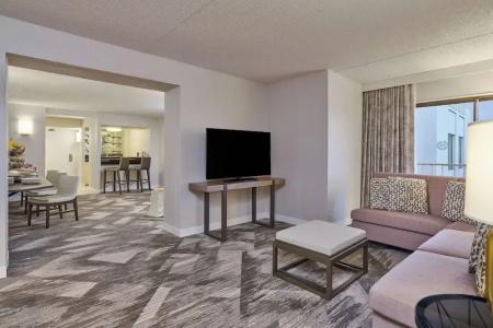 Sheraton Portland Airport - 47