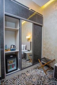 Florence Boutique - 21
