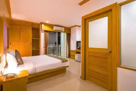Azure Bangla Phuket - 40
