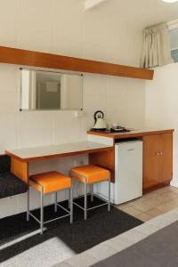 Riverfront & Villas - 38