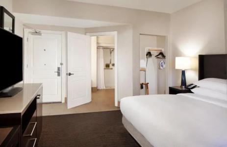 Hilton Scotts Valley - 64