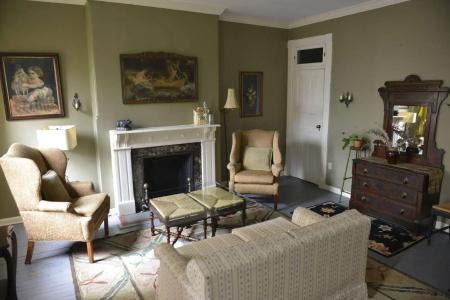 Tabard Inn - 44