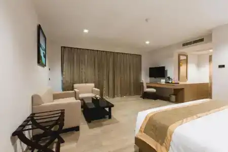 Adelphi Pattaya - Sha Extra Plus - 109