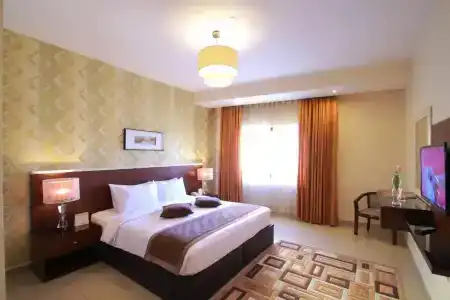 City Rose Suites - 112